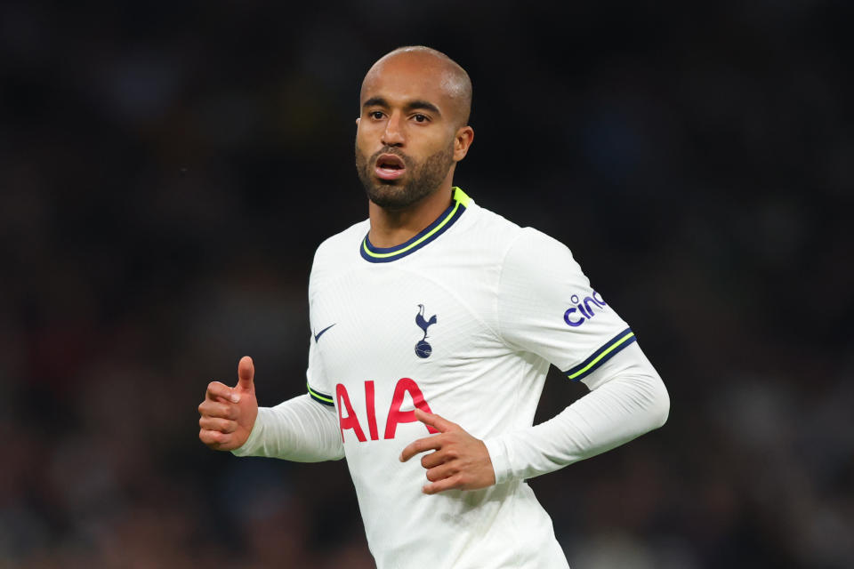 盧卡斯姆拿（Lucas Moura）