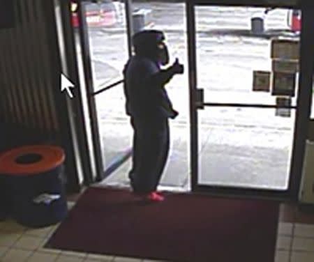 A still image of a robbery suspect is shown from security camera video in this handout photo provided by the Jefferson County Sheriff's Office in Arvada, Colorado January 15, 2015. REUTERS/Jefferson County Sheriff's Office