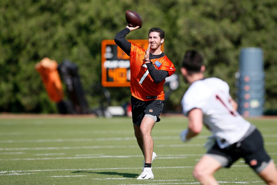 Quarterback Drew Plitt (7) throws a pass during the first day of Cincinnati Bengals rookie camp at the Paul Brown Stadium practice field in downtown Cincinnati on Friday, May 13, 2022. 