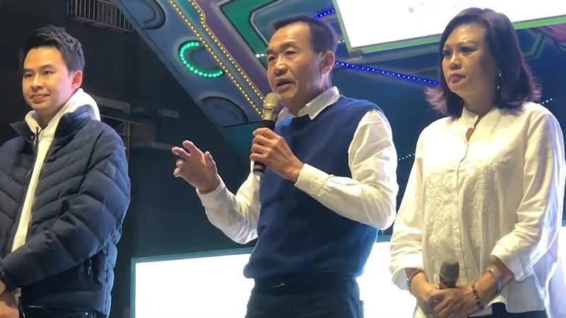 李全教以無黨籍身分參選台南市第四選區立委，稍早自行宣布敗選。（圖／翻攝畫面）