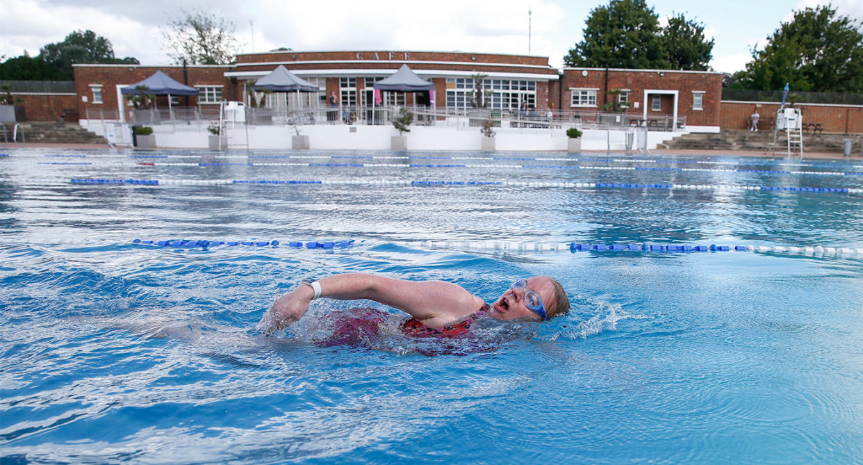 Cold water swimmers in Parliament Hill Lido, Hampstead Heath. (Getty Images)