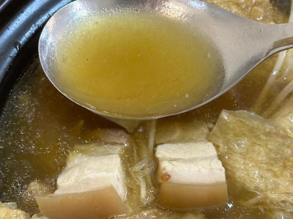 Hing Kee Bak Kut Teh - Soup