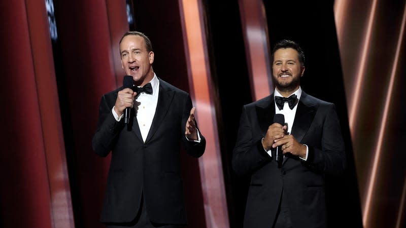 CMA hosts Peyton Manning and Luke Bryan