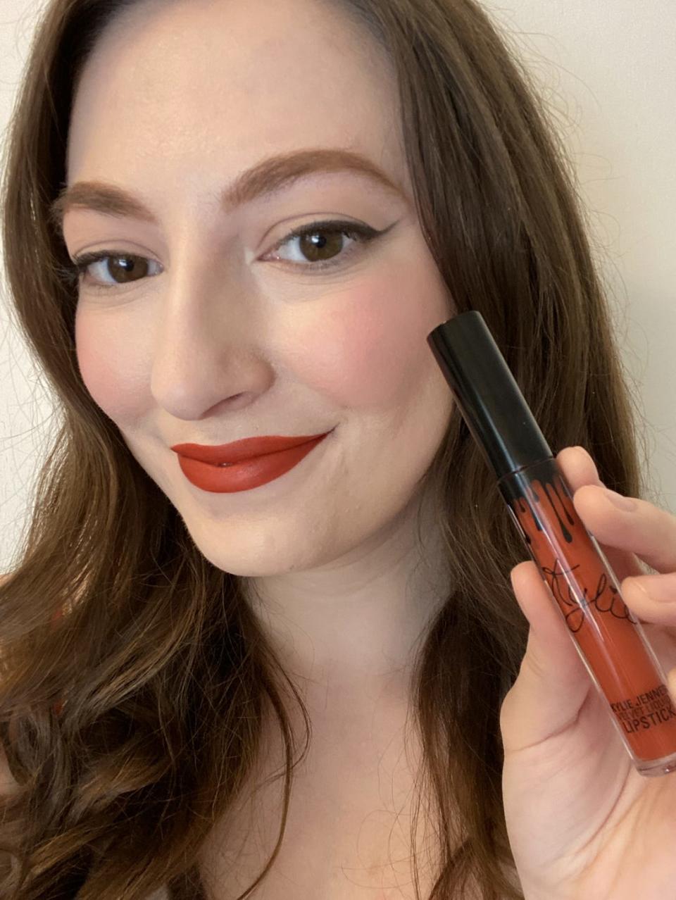 Insider reporter Amanda Krause tries the original Kylie Cosmetics lipstick.