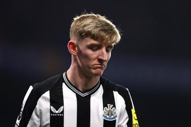 Newcastle XI vs Man City: Anthony Gordon injury latest, predicted lineup  and confirmed team news - Yahoo Sports