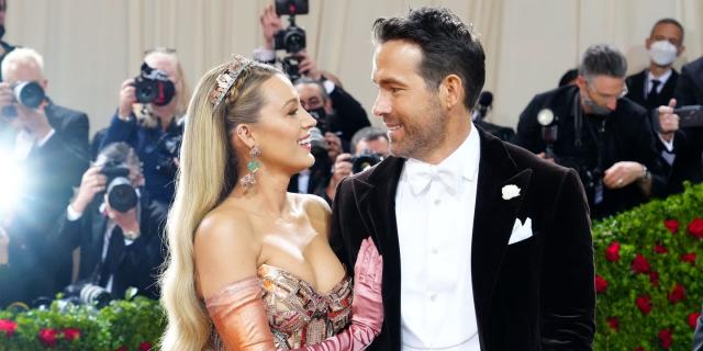 Blake Lively Trends Big as Her Met Gala 2022 Gown Changes From Copper to  Blue, an Ode to The Statue of Liberty