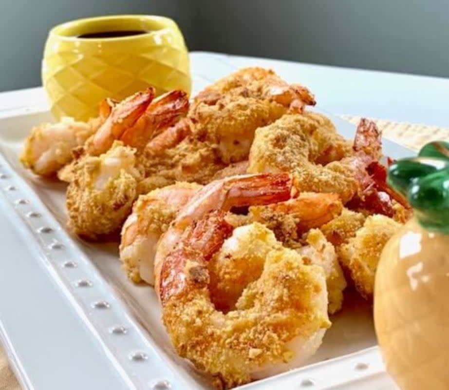<p>Our Good Life</p><p>Crispy shrimp are served up along with a sweet and spicy hot honey sauce.</p><p><strong>Get the recipe: <a href="https://www.terristeffes.com/2019/05/jalapeno-air-fried-shrimp-with-bbq-hot.html" rel="nofollow noopener" target="_blank" data-ylk="slk:Jalapeno Air Fryer Shrimp With BBQ Hot Honey;elm:context_link;itc:0;sec:content-canvas" class="link ">Jalapeno Air Fryer Shrimp With BBQ Hot Honey</a></strong></p>