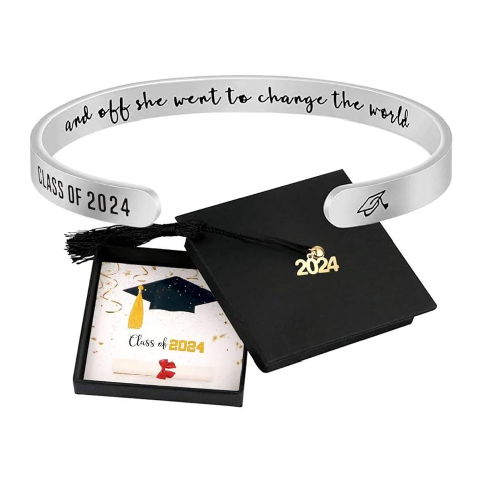 24 Best Graduation Gift Ideas for Every Kind of Budget