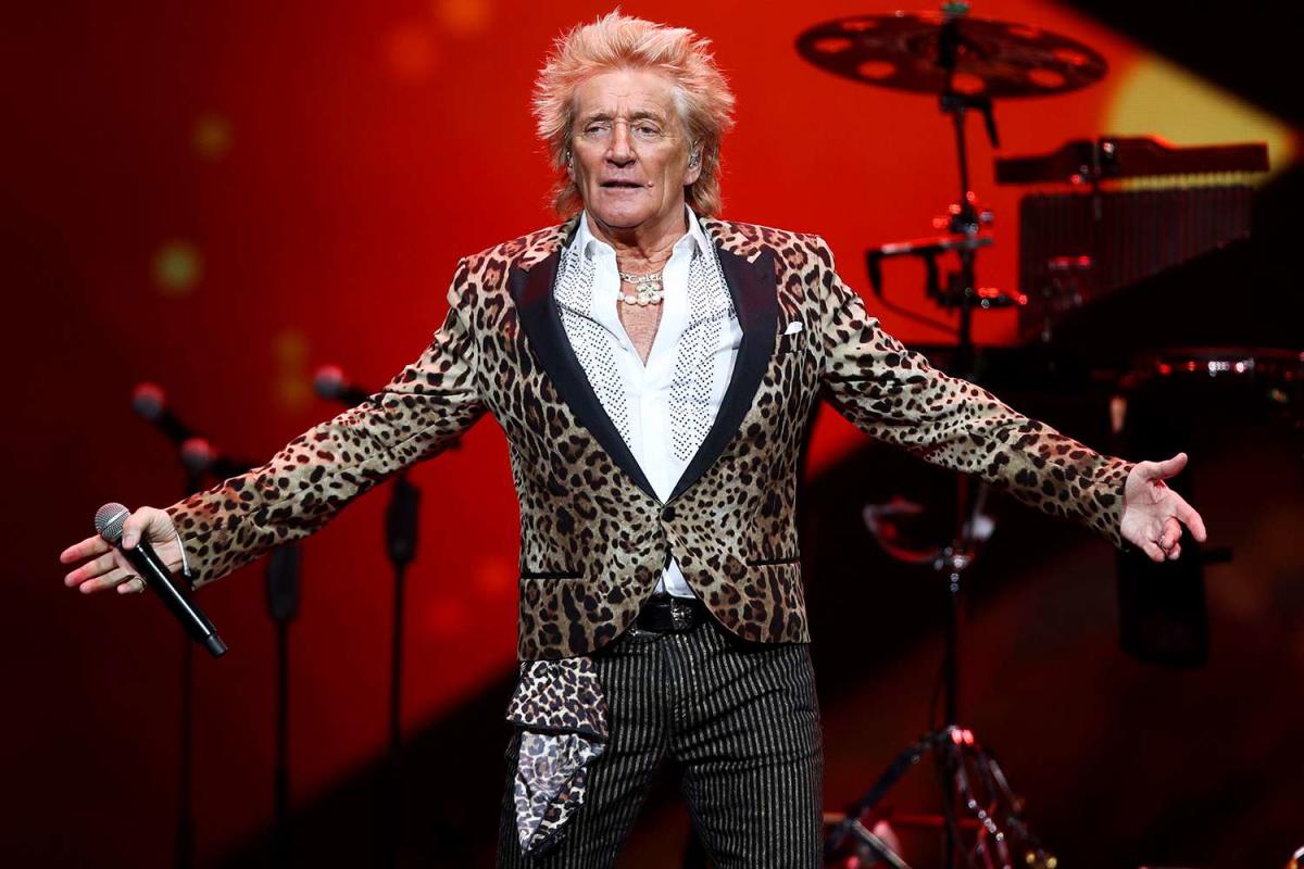 Rod Stewart Says He's in the Best Shape of His Life at 77 -- Here's His  Secret (Exclusive)