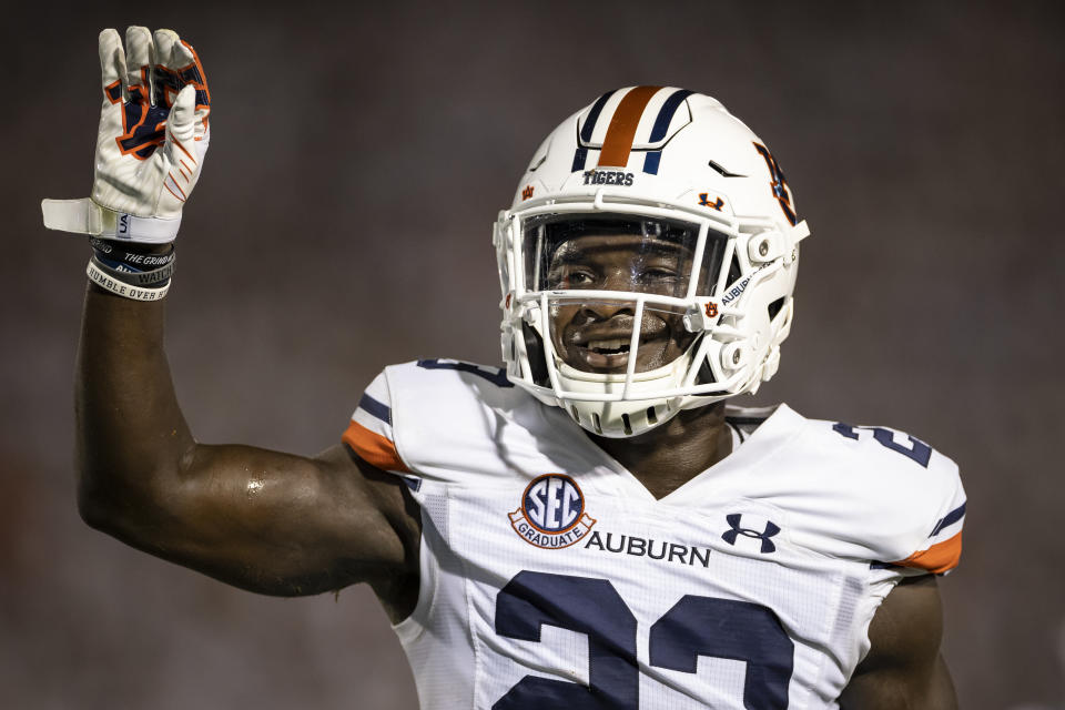 STATE COLLEGE, PA - SEPTEMBER 18: Roger McCreary #23 of the Auburn Tigers celebrates after a play against the Penn State Nittany Lions during the first half at Beaver Stadium on September 18, 2021 in State College, Pennsylvania. (Photo by Scott Taetsch/Getty Images)