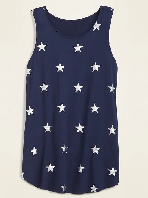 Find this printed tank top for $12 at <a href="https://yhoo.it/2ZjqQYL" target="_blank" rel="noopener noreferrer">Old Navy</a>.