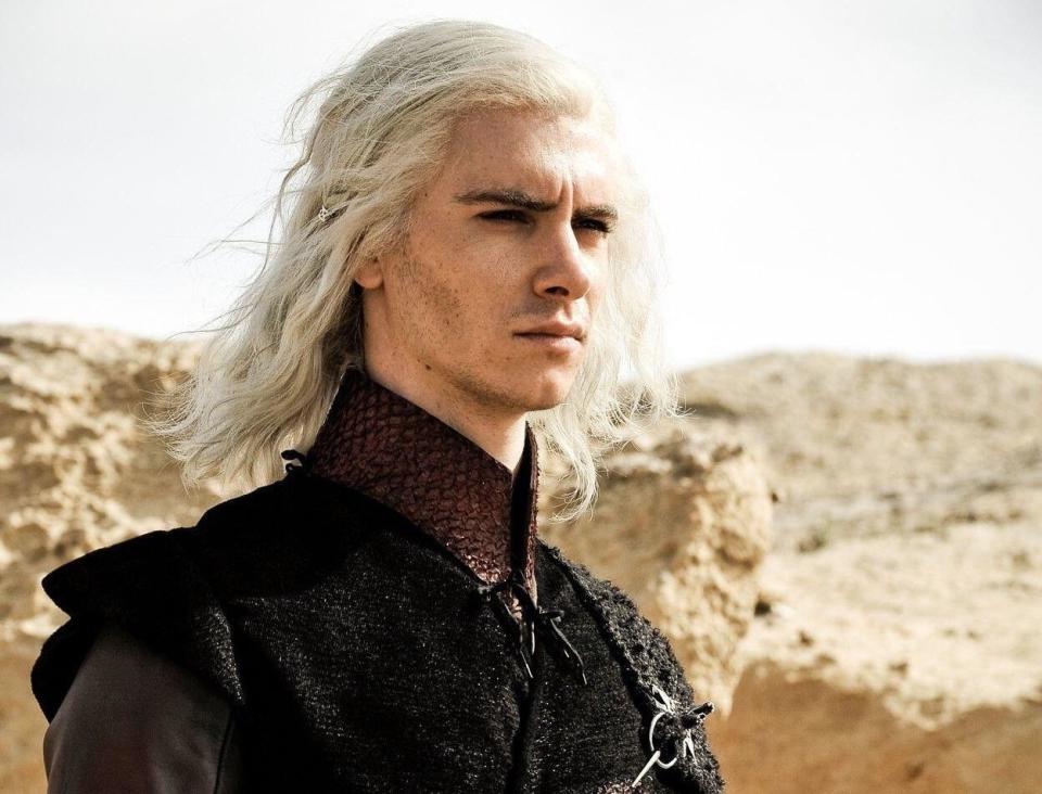 Harry Lloyd as Viserys Targaryen in "Game of Thrones"