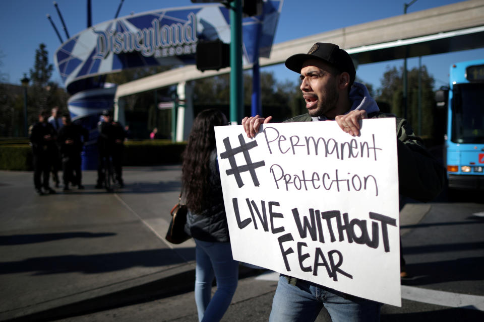 DACA recipients and supporters demonstrate in favor of a clean Dream Act outside Disneyland in Anaheim, Calif., Jan. 22, 2018. (Photo: Lucy Nicholson/Reuters)