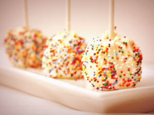 New Year's Confetti Pops