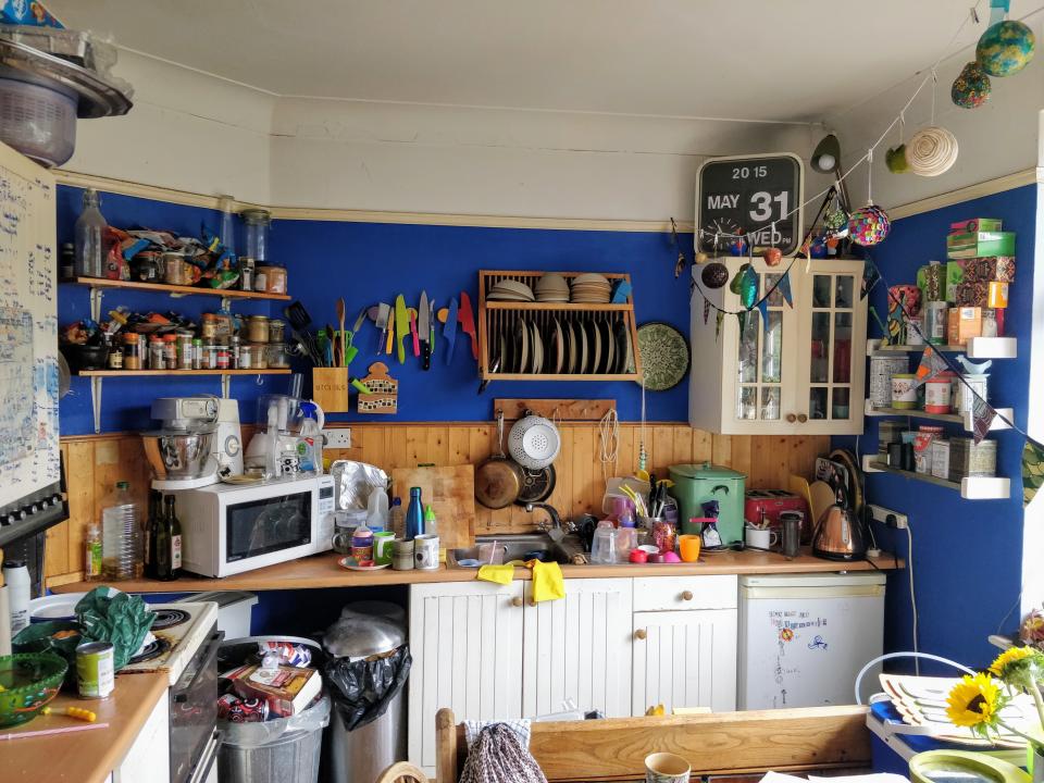 BEFORE: “The old kitchen was perfectly functional; there just wasn’t anything I liked about it,” Zed remembers of the overcrowded room.