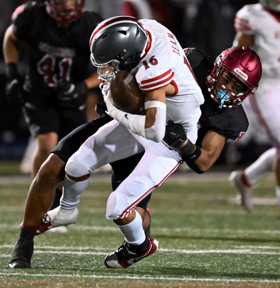 Mountain Ridge and Herriman play at Herriman on Friday, Sept. 29, 2023. | Scott G Winterton, Deseret News