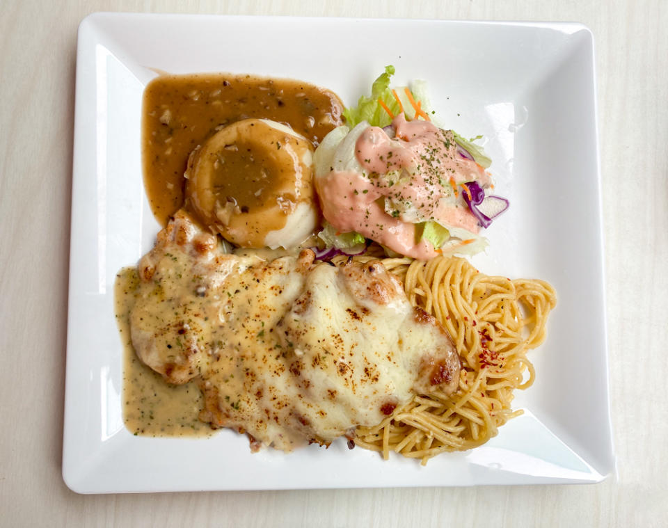 The Axe Western — Flatlay of Cheesy Chicken Chop