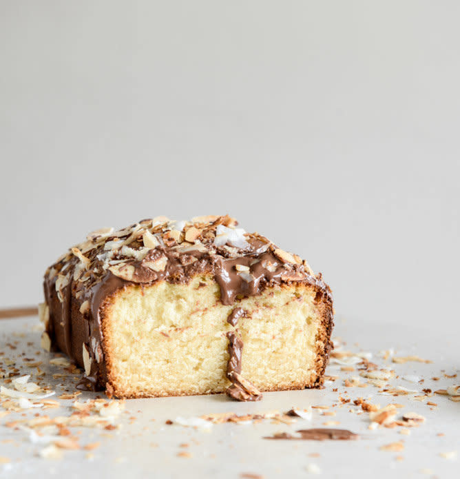 <strong>Get the <a href="http://www.howsweeteats.com/2013/04/spiked-almond-joy-poundcake/" target="_blank">Spiked Almond Joy Poundcake recipe</a> from How Sweet It Is</strong>