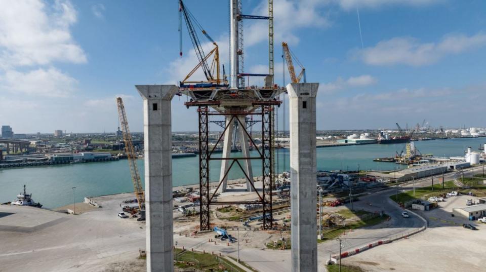 An image of the new Harbor Bridge under construction in February 2024.