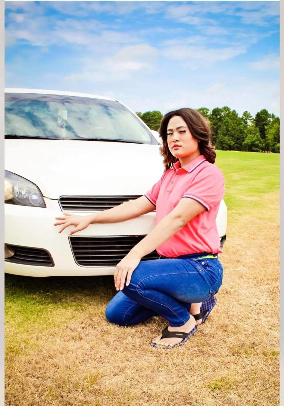 Transgender teen Kami Pham won the right to wear makeup and heels in her yearbook photo. (Photo: Courtesy of Tatjana Cotton)