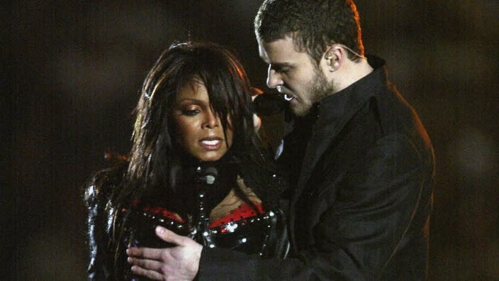 Janet Jackson (left) and Justin Timberlake (right) perform during the halftime show at Super Bowl XXXVIII in Feb. 2004, in Houston, Texas — right before the “wardrobe malfunction.” (Photo: Donald Miralle/Getty Images)