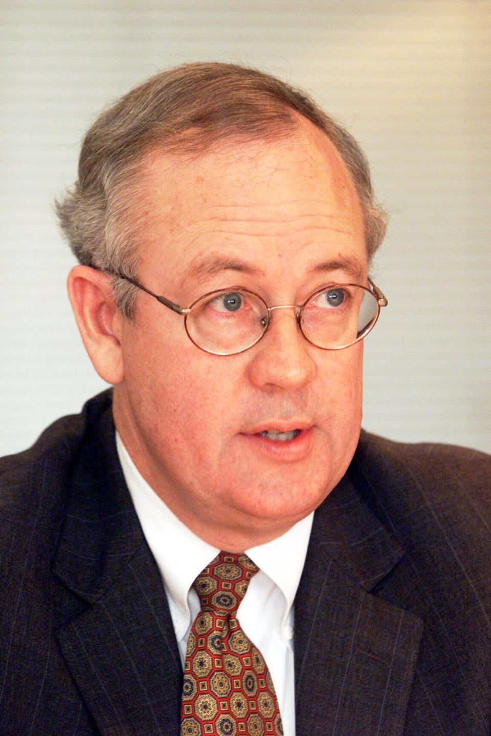 Ken Starr speaking with USA Today Editorial Board in Arlington, Va. Tuesday morning Oct. 20, 1999.