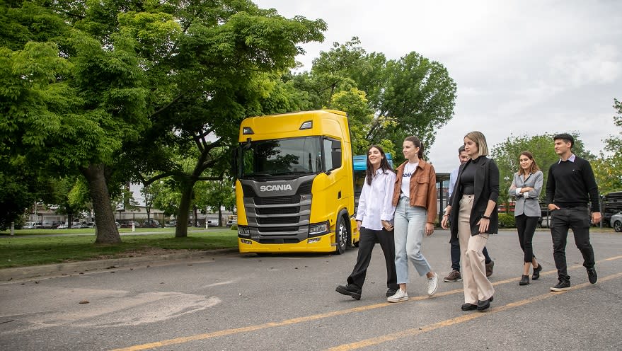 Trainees actuales en Scania Argentina