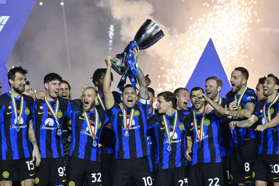 Inter Milan's players celebrate after they won the Italian Super Cup final soccer match between Inter Milan and Napoli at Al Awwal Park Stadium in Riyadh, Saudi Arabia, Monday, Jan. 22, 2024. (Alfredo Falcone/LaPresse via AP)