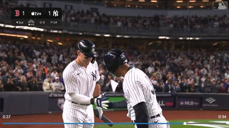 辛克斯（Aaron Hicks）敲出洋基生涯百轟。（圖／翻攝自MLB推特）