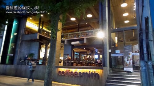 【韓劇景點】《沒關係，是愛情啊》coffee smith弘大店，朴洙光（李光洙飾）的打工處！