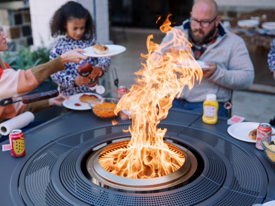 Space for picnics with the extended tabletop.<p>Solo Stove</p>