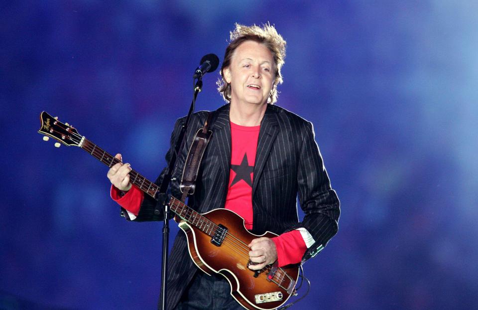 Paul McCartney performs during the Super Bowl XXXIX Halftime Show at Alltell Stadium in Jacksonville, FL on February 6, 2005. Photo By Lionel Hahn/ABACA.
