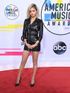 <p>Selena Gomez le dio un vuelco a su apriencia y ahora es una mujer rubia de cabellera corta, como lució en su reciente aparición en los American Music Awards, en Los Ángeles, donde además llevó un sexy atuendo de minifalda y chaqueta en cuero que dividió opiniones/Getty Images </p>