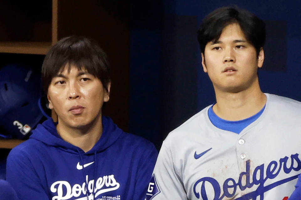 Baseball: Dodgers' Ohtani, his interpreter Mizuhara (Kyodo via AP file)