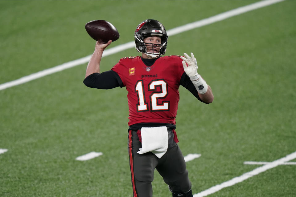 Tampa Bay Buccaneers quarterback Tom Brady looks to throw during the first half of an NFL football game against the New York Giants, Monday, Nov. 2, 2020, in East Rutherford, N.J. (AP Photo/Corey Sipkin)