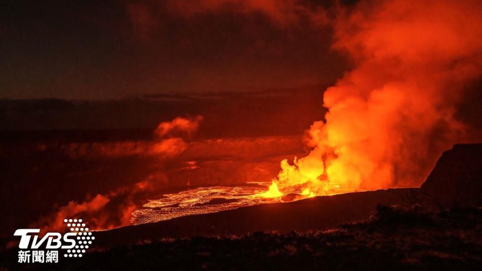 夏威夷基拉韋亞火山再次噴發，壯麗熔岩美景將吸引大批遊客登島。（圖／達志影像美聯社）