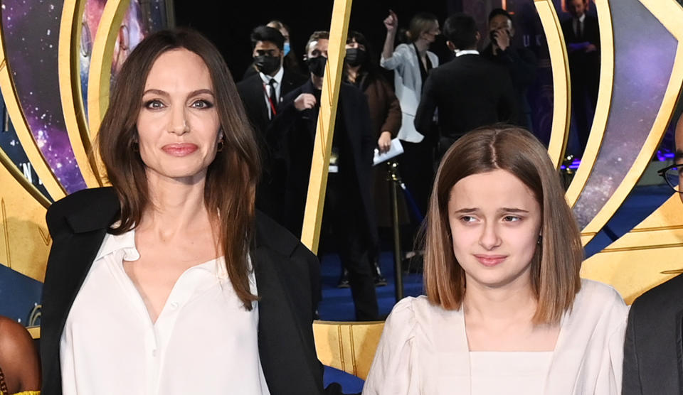 LONDON, ENGLAND - OCTOBER 27: (L to R) Shiloh Jolie-Pitt, Zahara Jolie-Pitt, Angelina Jolie, Vivienne Jolie-Pitt, Maddox Jolie-Pitt and Knox Jolie-Pitt attend the UK Gala Screening of "The Eternals" at the BFI IMAX Waterloo on October 27, 2021 in London, England. (Photo by David M. Benett/Dave Benett/WireImage)