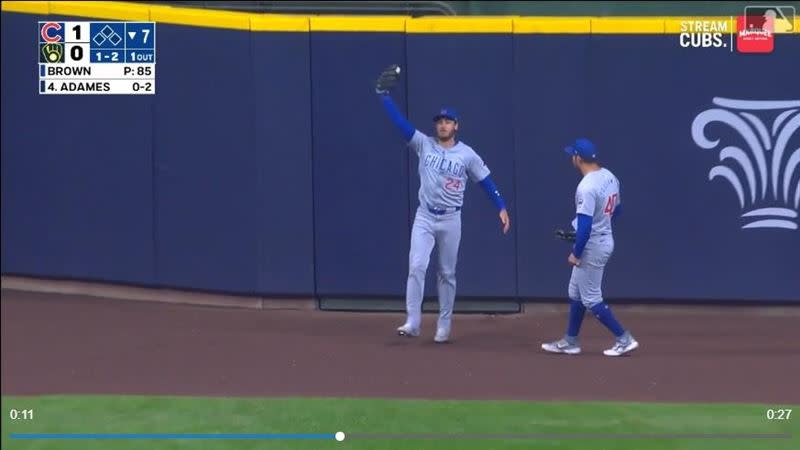 隊友挑戰「無安打比賽」，貝林傑（Cody Bellinger）沒收全壘打。（圖／翻攝自MLB官網）