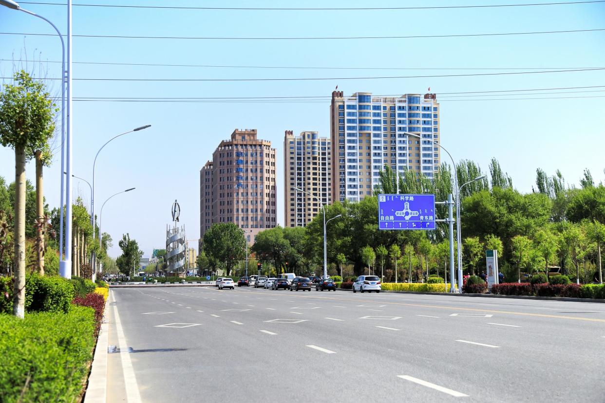 Baotou in China: Shutterstock / terimma