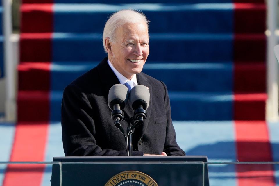 <p>Joe Biden, his wife Jill Biden, Kamala Harris and her husband Doug Emhoff as they arrive at the US Capitol</p> (AP)