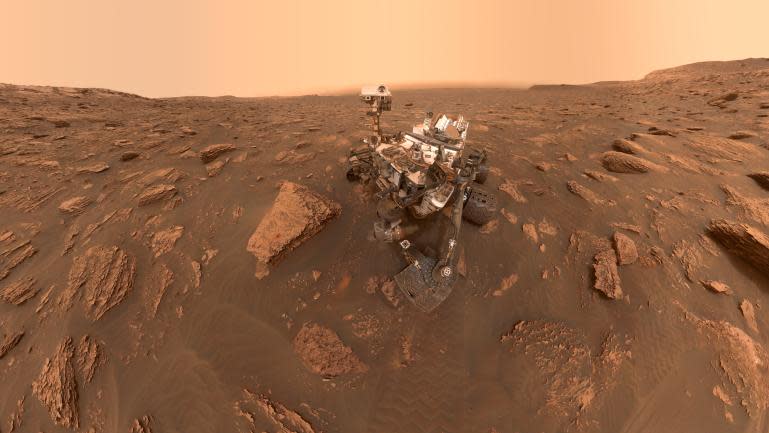 A self-portrait of NASA’s Curiosity rover taken on Sol 2082 (June 15, 2018). (NASA)