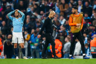 El técnico del Barça también salió en defensa del de Santpedor cuando el City cayó eliminado la temporada pasada en los cuartos de la Champions frente al Tottenham. “Me entristece que se metan con un entrenador como Guardiola cuando es una referencia para muchos entrenadores. Alegrarse de los fracasos de los demás me parece una aberración. Uno es más romántico y sentimental, muchos ya sabéis por qué estáis aquí”, declaró en rueda de prensa cuando dirigía al Betis. (Foto: Robbie Jay Barratt / AMA / Getty Images).