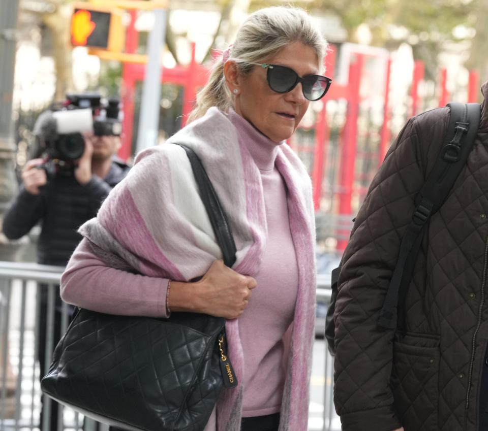 Manhattan, NY — October 18, 2023 -- Nadine Menendez, wife of Senator Robert Menendez enters the Federal Courthouse in lower Manhattan for a hearing on corruption charges.