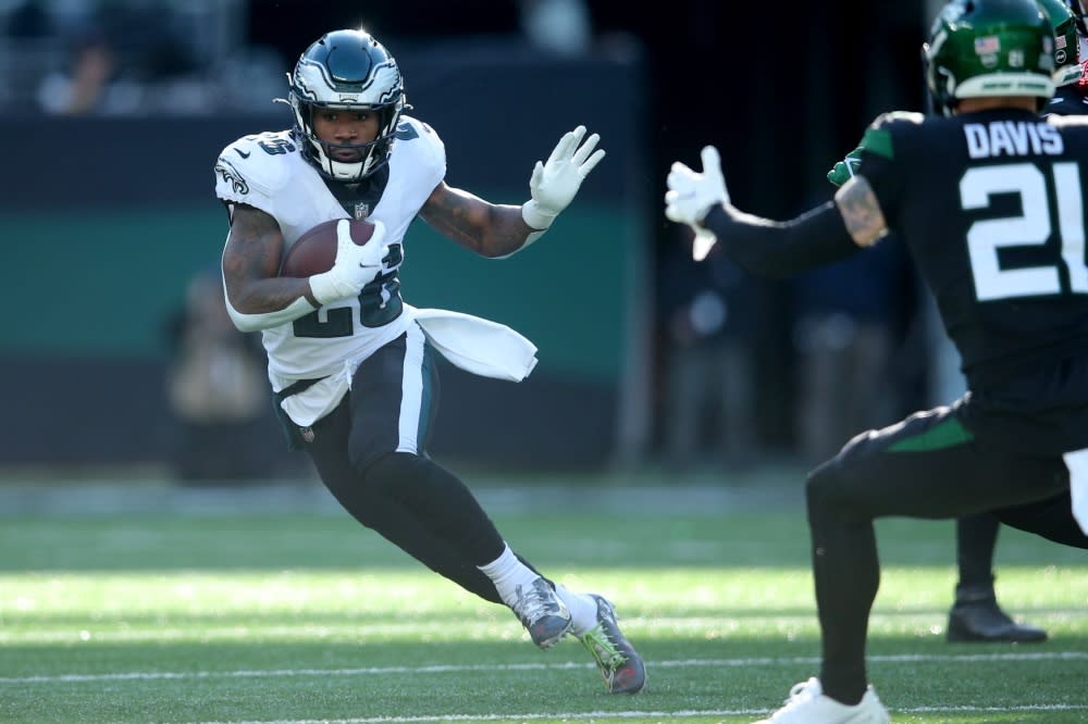 Eagles crack top 5 in ranking of NFL's receiving corps