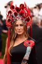 <p>Many memes were born from SJP’s fiery ‘China: Through The Looking Glass’ Met Gala look in 2015. </p>