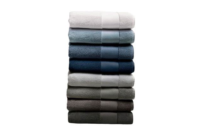 16 Best Bath Towels in 2023 That Are Soft, Fluffy, and Absorbent