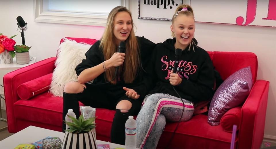 JoJo Siwa and Girlfriend Kylie