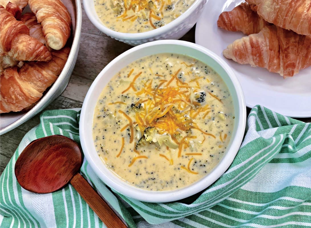 <p>Everyday Mom's Meals</p><p>Bring the vibes of Panera to your home with this Crock Pot broccoli cheese soup. Creamy and chock full of tender broccoli, the soup is a great partner for a half of a sandwich on a cold night. </p><p><strong>Get the recipe: <a href="https://everydaymomsmeals.blogspot.com/2022/02/snow-days.html" rel="nofollow noopener" target="_blank" data-ylk="slk:Crock Pot Broccoli Cheese Soup;elm:context_link;itc:0;sec:content-canvas" class="link rapid-noclick-resp">Crock Pot Broccoli Cheese Soup</a></strong></p>