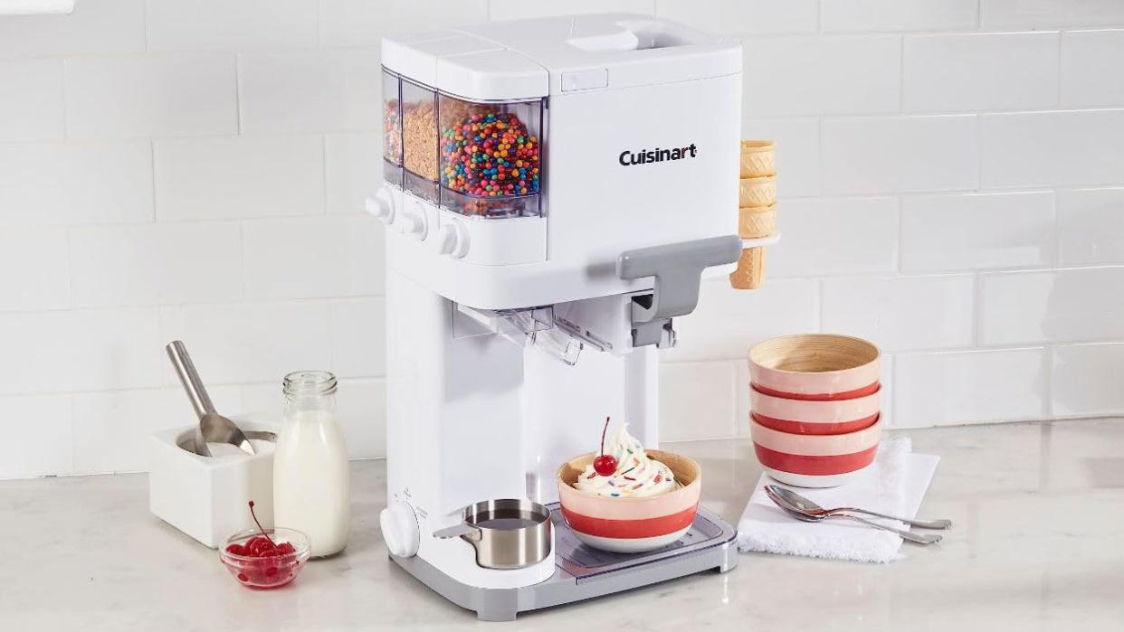  Cuisinart Soft Serve Ice Cream Maker. 