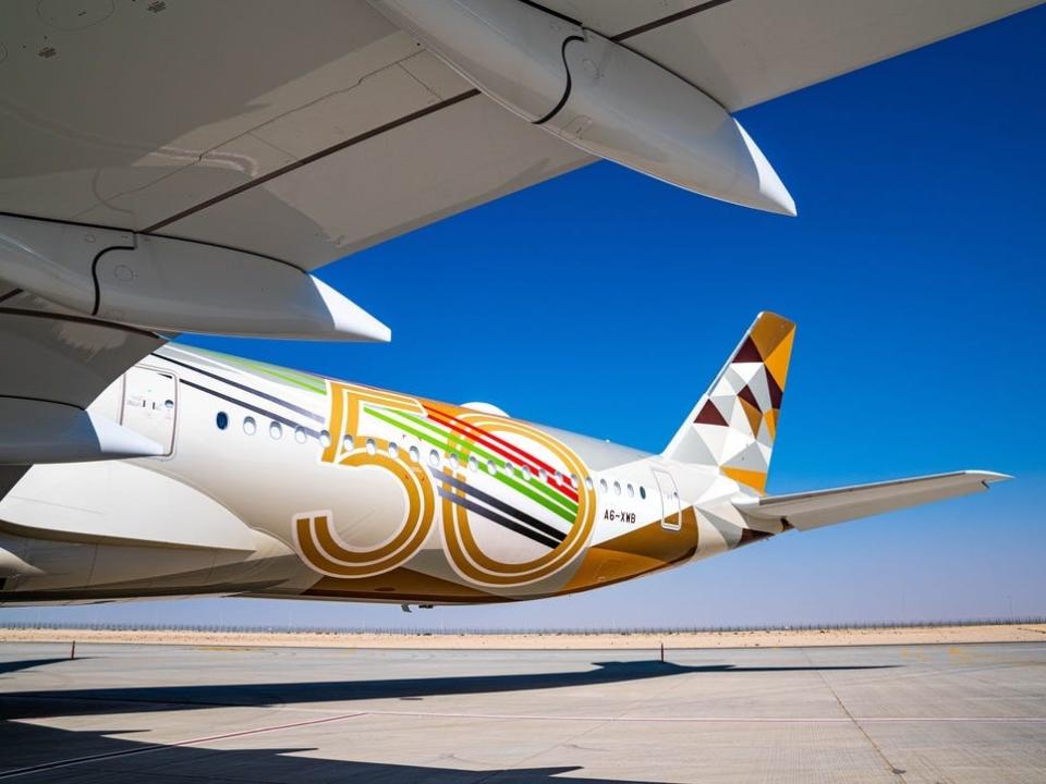 Etihad A350 plane.